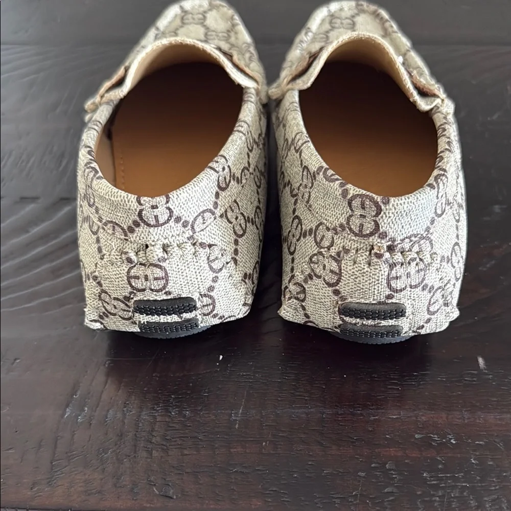 Total shoes Cream and Brown Dress Shoes with Monogram Print